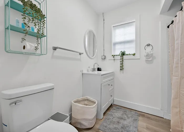 Apartment Unit 1 Cozy *