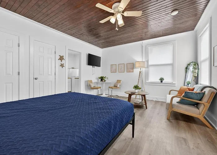 Apartment Unit 1 Cozy *
